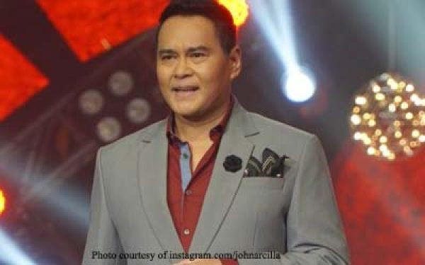 Kapamilya stars hinikayat tumulong: John Arcilla pinaiyak ng mga batang ...
